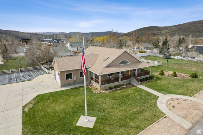 Bird's eye view featuring a mountain view and a residential view | Image 58