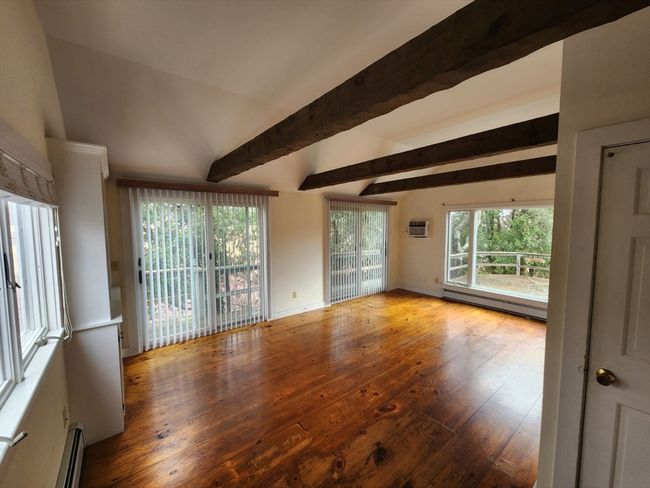 981 River Rd, Home with 4 bedrooms, 3 bathrooms and 5 parking in Marstons Mills MA | Image 11