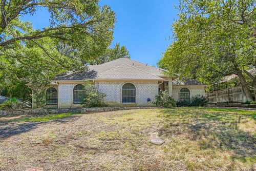 1500 Sandy Creek Dr, Denton, TX, 76205-8135 | Card Image