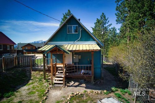 4 Lookout Ct, Garden Valley, ID, 83622-5144 | Card Image