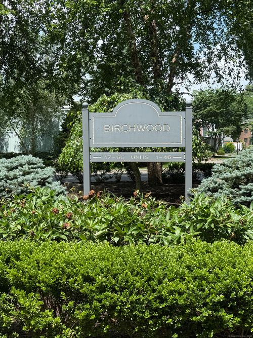 13-13 Hills Ln, Westport, CT, 06880-2902 | Card Image