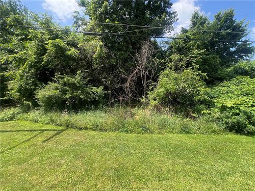 157 Plum St, Plum Boro, PA, 15239 | Card Image