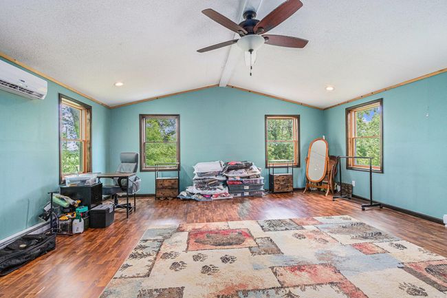 Upstairs | Image 9