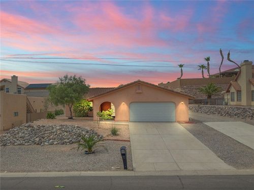 3303 Park Ridge Ave, Bullhead City, AZ, 86429-7203 | Card Image