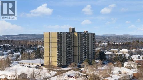 1003-310 Woodward Ave, Saint John, NB, E2K2L1 | Card Image