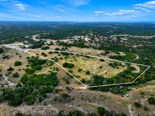 102 Avila Ridge Dr., Kerrville, TX, 78028 | Card Image