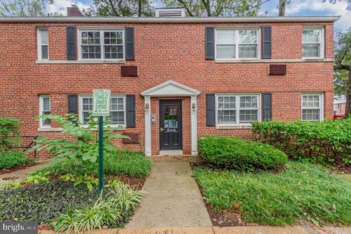 43241-4324 2nd Rd N, ARLINGTON, VA, 22203-2915 | Card Image