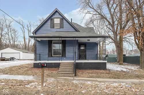 826 E Monroe St, Williamsport, IN, 47993-1253 | Card Image