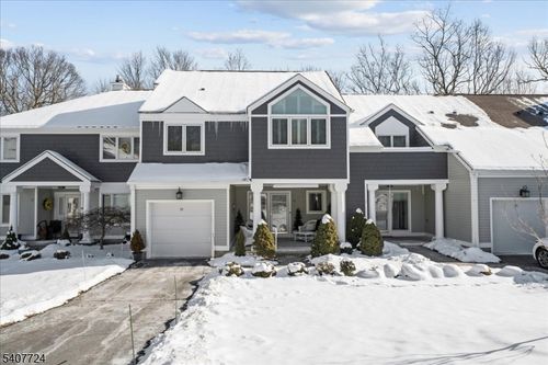 52 Manor Sq, Sparta, NJ, 07871-2739 | Card Image