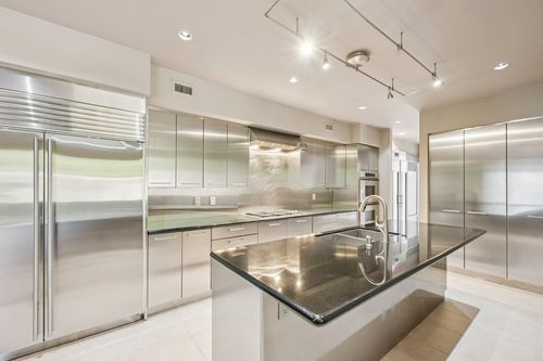 5 River Hollow Ln, Houston, TX, 77027-9401 | Card Image