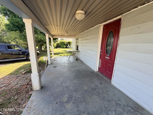 16 Saint Francis St, Englewood, TN, 37329-3030 | Card Image
