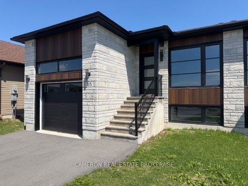 85 Portland Dr, Cornwall, ON, K6H0J5 | Card Image