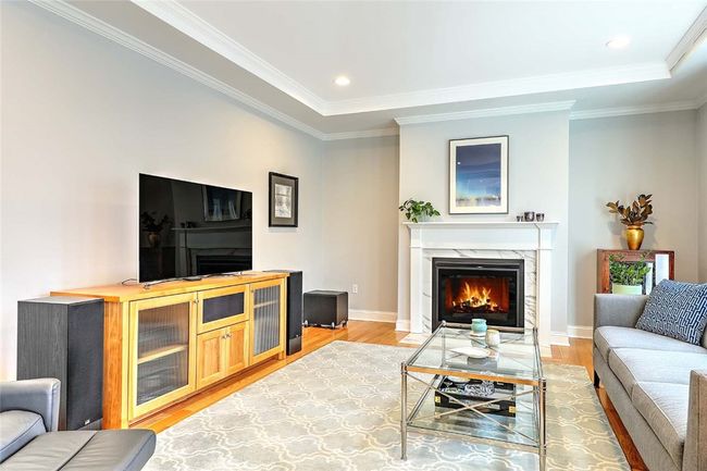 Family Room | Image 24