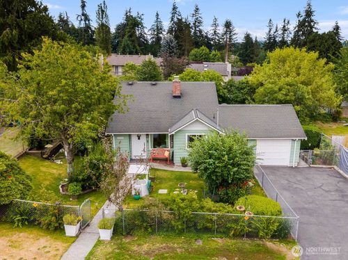 2430 197th Pl Sw, Lynnwood, WA, 98036-6927 | Card Image