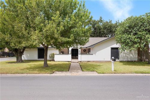 312 W Jonquil Ave, McAllen, TX, 78501-1825 | Card Image