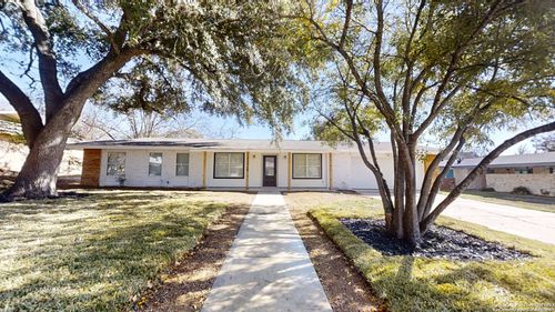 11214 Janet Lee Dr, San Antonio, TX, 78230-4228 | Card Image