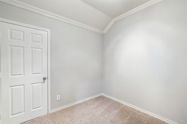 1005 Greenview Ln, House other with 3 bedrooms, 3 bathrooms and null parking in Savannah TX | Image 20