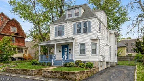 15 Lakeview Pl, Verona, NJ, 07044-2043 | Card Image