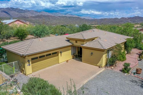 33250 S Summit Dr, Black Canyon City, AZ, 85324-8731 | Card Image