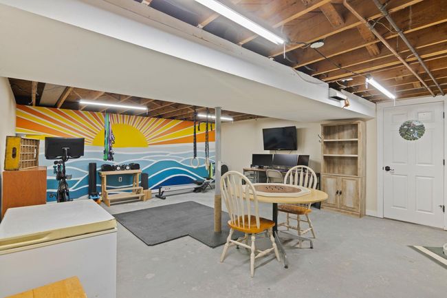 View of finished basement area | Image 20