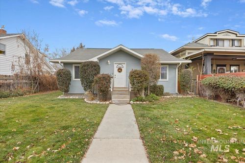 210 7th Ave N, Twin Falls, ID, 83301-6147 | Card Image