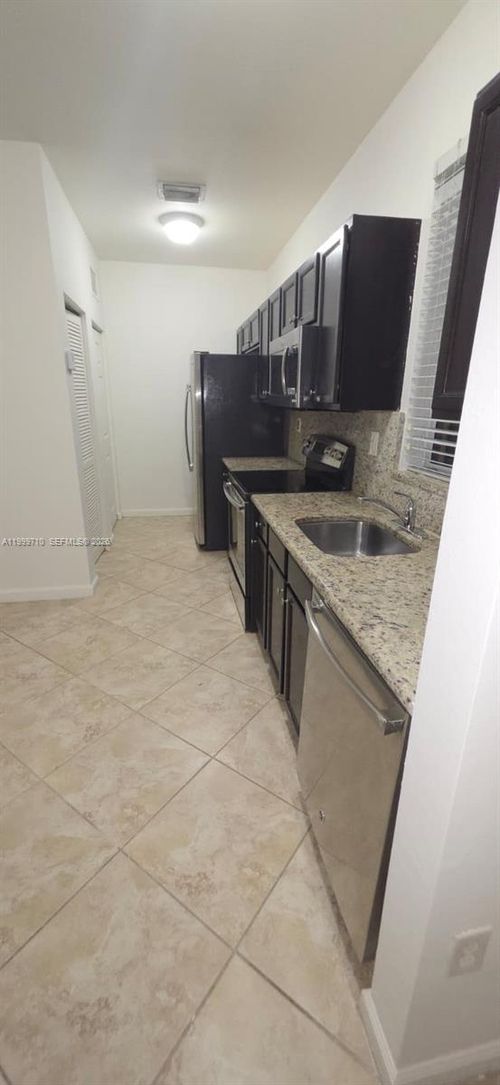 studio-9160 Sw 171st Ct, Miami, FL, 33196-2949 | Card Image
