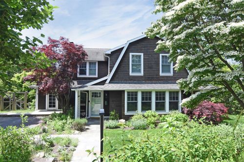 17 Circle Dr, Hastings On Hudson, NY, 10706-1910 | Card Image