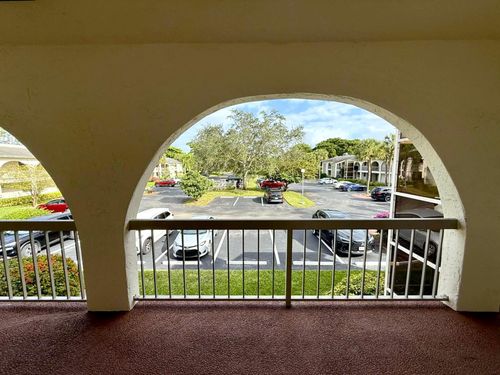apt-c2-2702 Nassau Bnd, Coconut Creek, FL, 33066-2708 | Card Image