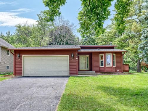 13104 Court Pl, Burnsville, MN, 55337-7806 | Card Image