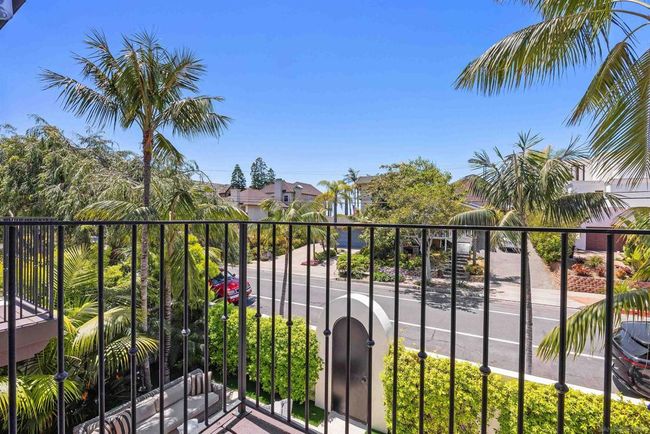 227 Neptune Ave, House other with 4 bedrooms, 3 bathrooms and null parking in Encinitas CA | Image 22