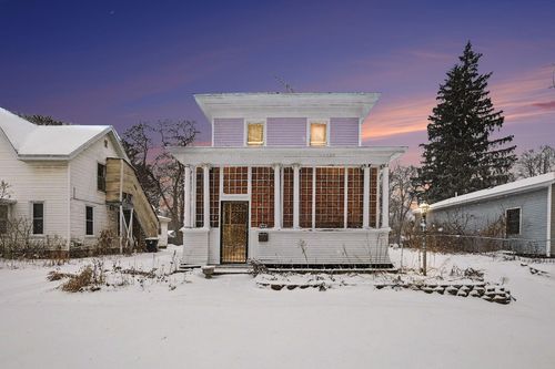 115 N Webster St, Greenville, MI, 48838-1871 | Card Image