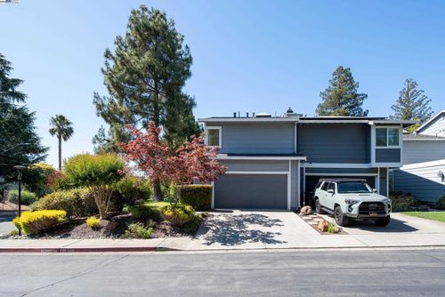 498 Via Royal, Walnut Creek, CA, 94597-3083 | Card Image
