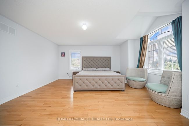 2 Roycrest St, House other with 7 bedrooms, 4 bathrooms and 4 parking in Brampton ON | Image 24