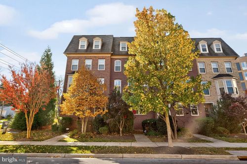 7902 Yellowstone Way, ROCKVILLE, MD, 20855-2119 | Card Image