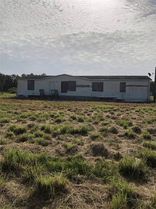 2012 Engessor Rd, ZEPHYRHILLS, FL, 33540-7265 | Card Image