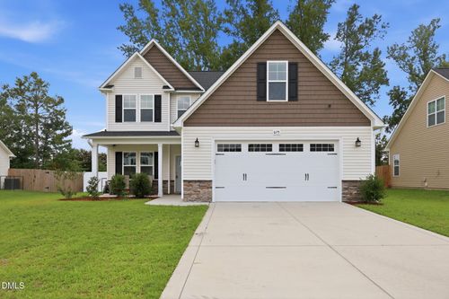 675 Amusement Dr, Hope Mills, NC, 28348-1459 | Card Image