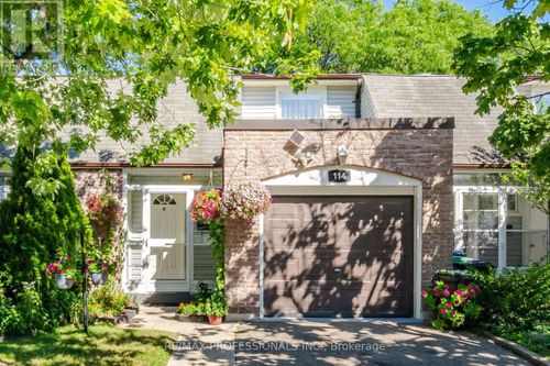 114-2440 Bromsgrove Road, Mississauga (Clarkson), ON, L5J4J7 | Card Image