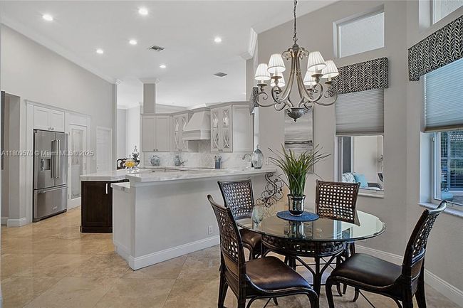 6807 Nw 66 Th Way, House other with 5 bedrooms, 3 bathrooms and null parking in Parkland FL | Image 9