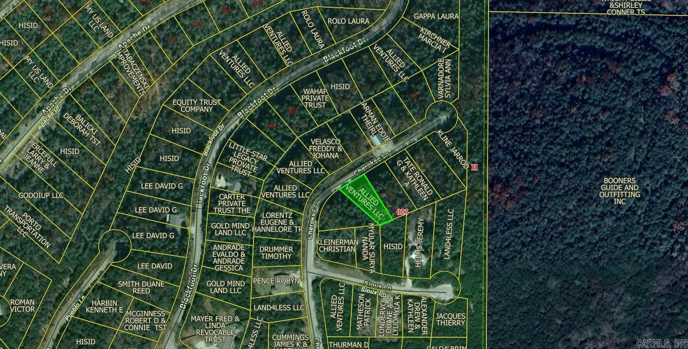 Land in Holiday Island 2