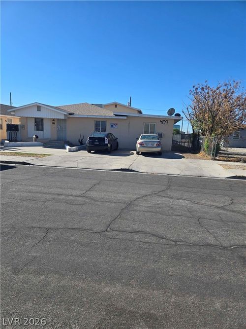 5-409 W Van Buren Ave, Las Vegas, NV, 89106-3037 | Card Image