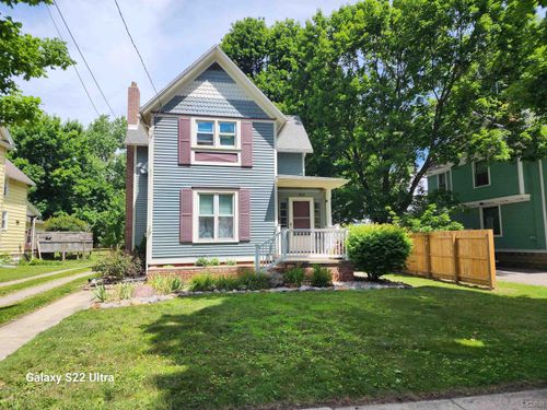 926 College Avenue, Adrian, MI, 49221 | Card Image