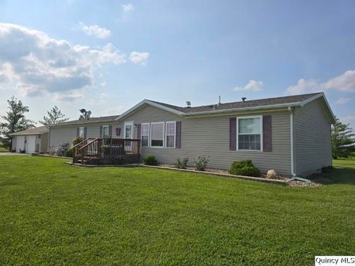 1930 E County Road 900 N, Carthage, IL, 62321-3945 | Card Image