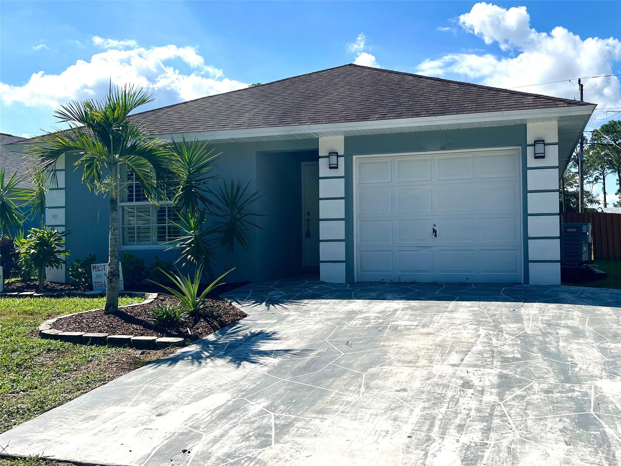 12th Ave, Vero Beach, FL 32962