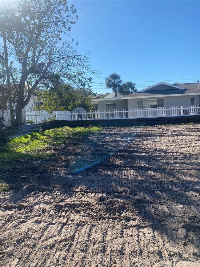 104 18 Th St, Home with 0 bedrooms, 0 bathrooms and null parking in BELLEAIR BEACH FL | Image 4