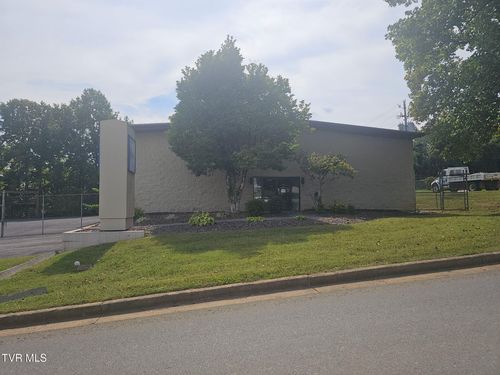 3111 Hanover Rd, Johnson City, TN, 37604-1430 | Card Image