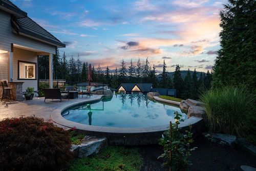 136 Deerview Lane, Anmore, BC, V3H0A3 | Card Image