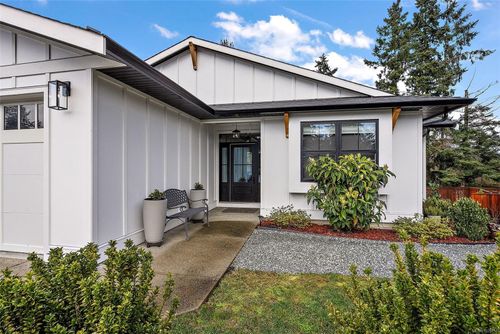 1583 Rondeault Rd, Cowichan Bay, BC, V0R1N1 | Card Image