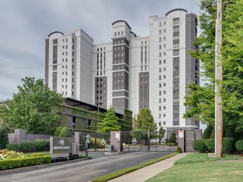 apt-401-717 S Riverside Dr, Memphis, TN, 38103-1735 | Card Image