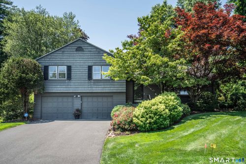 15 Day Rd, West Hartford, CT, 06117-1609 | Card Image
