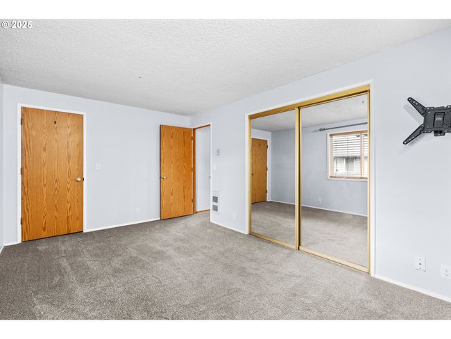 Bedroom | Image 17